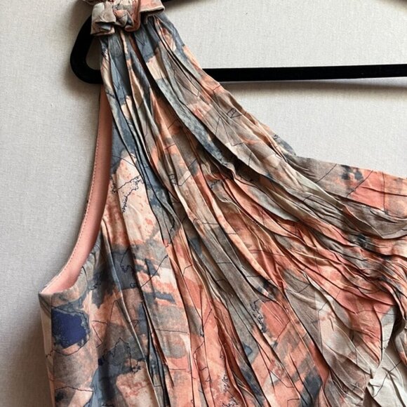 BCBGeneration one shoulder floral pastel romper size 4 - Picture 8 of 11